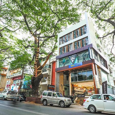 Fabhotel Frazer Suites - Nr Bangalore Cantt Railway Station Kültér fotó