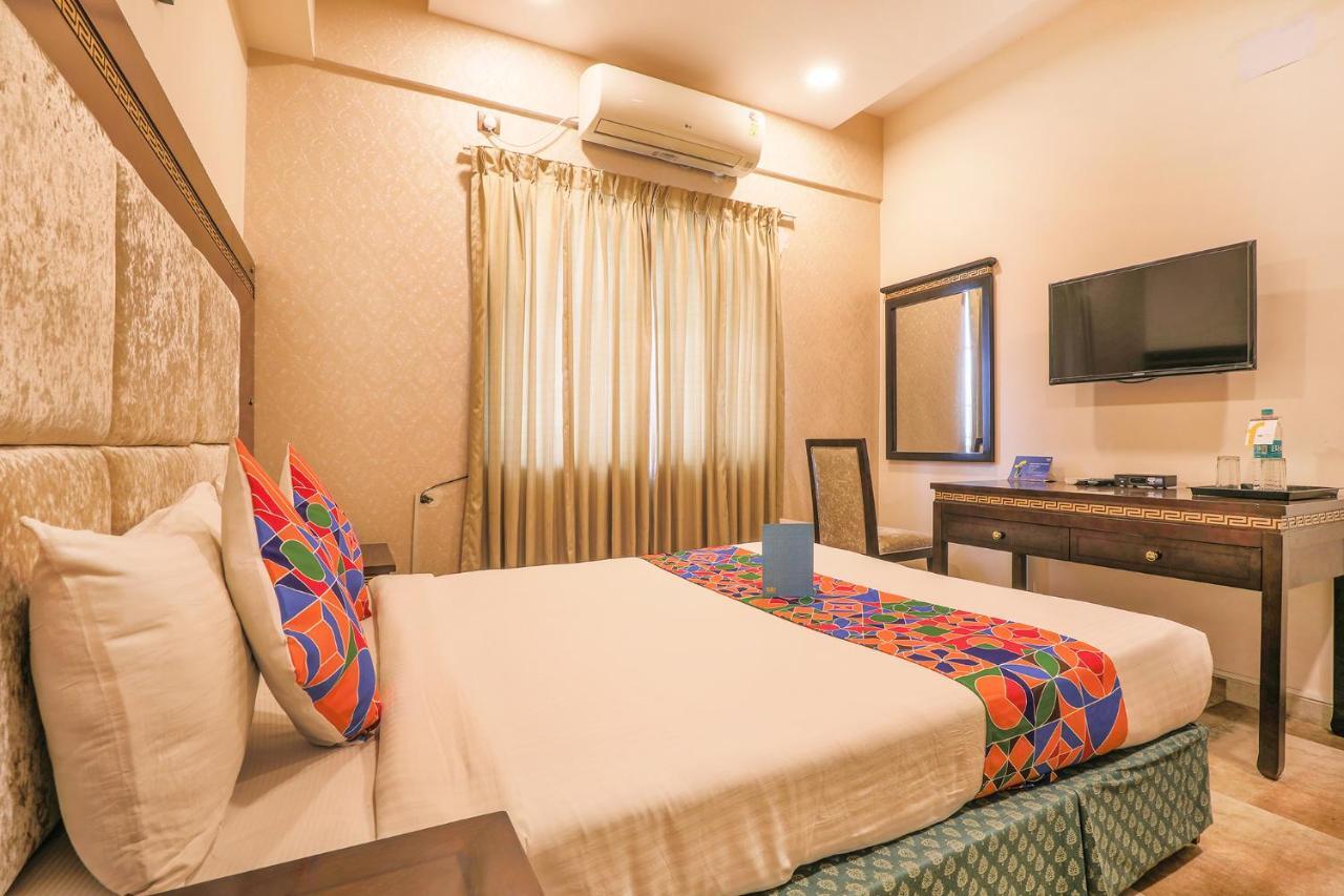 Fabhotel Frazer Suites - Nr Bangalore Cantt Railway Station Kültér fotó